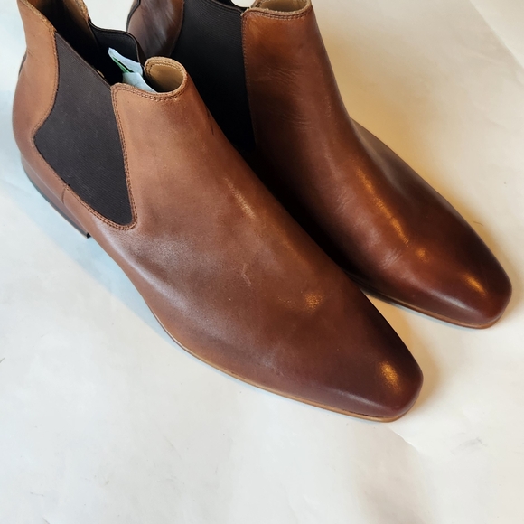 Aldo Men's Tan Leather Chelsea Boots - Picture 4 of 9